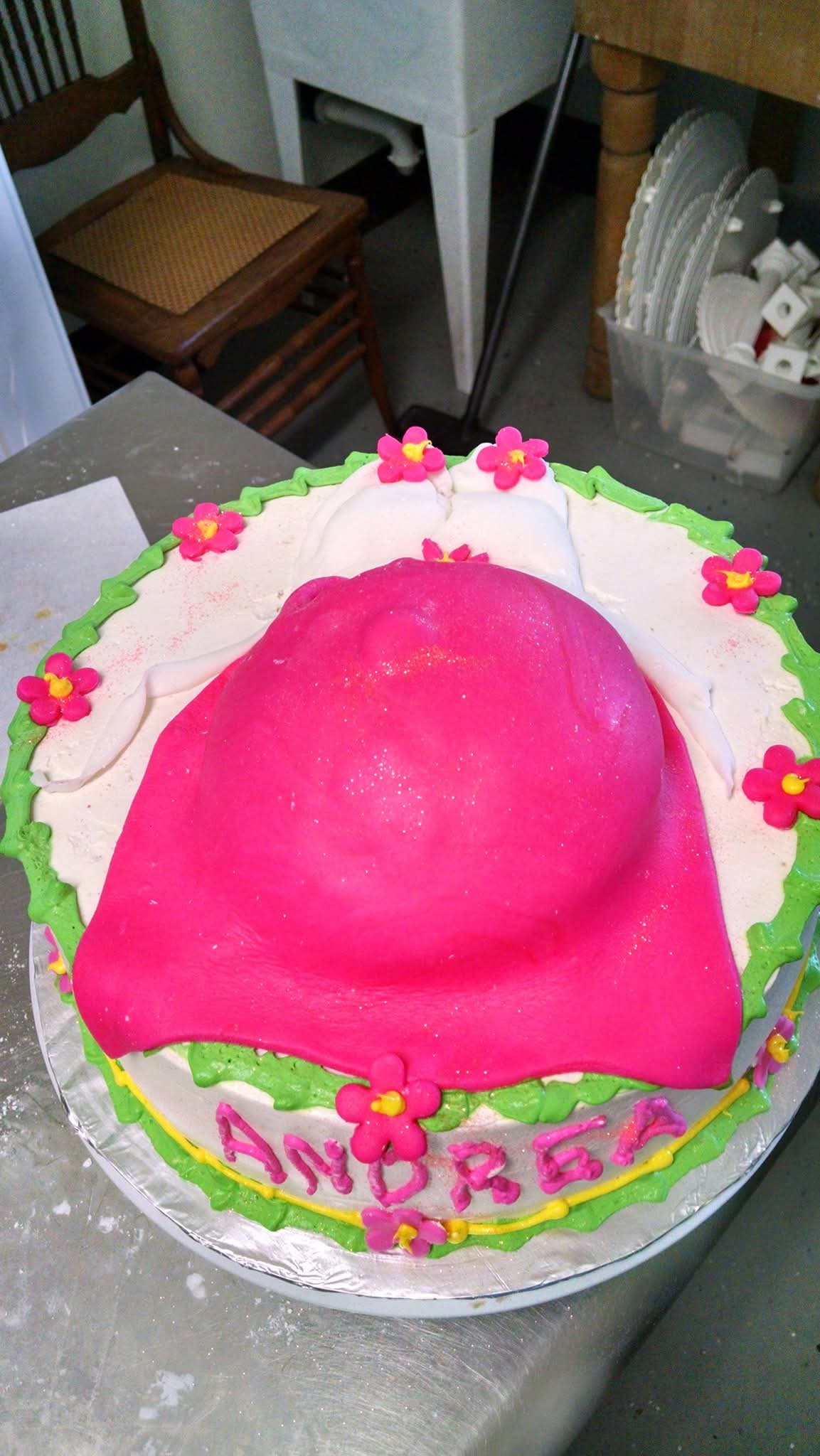 Pastel de baby shower o revelación de género 2