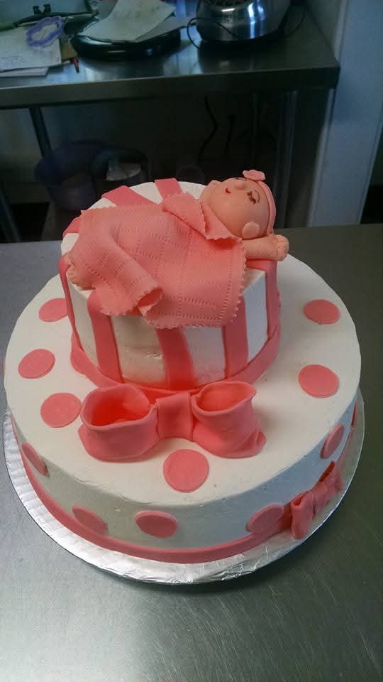 Pastel de baby shower o revelación de género 48