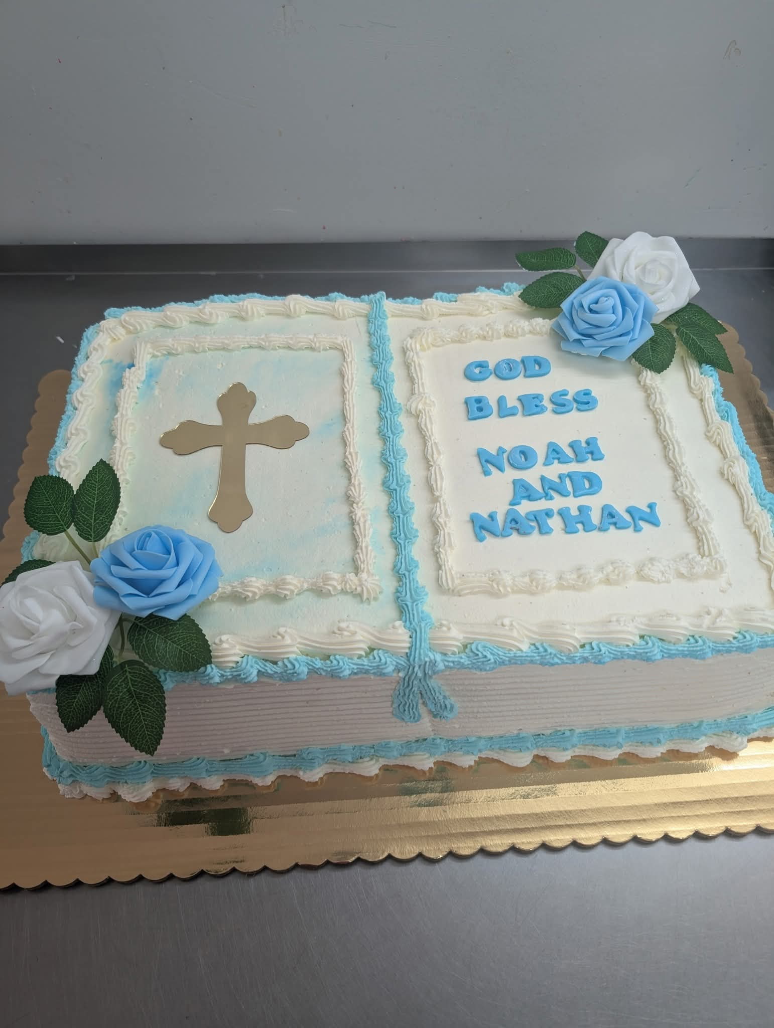 Pastel para ocasión religiosa 4