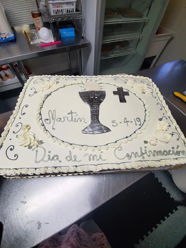 Pastel para ocasión religiosa 12