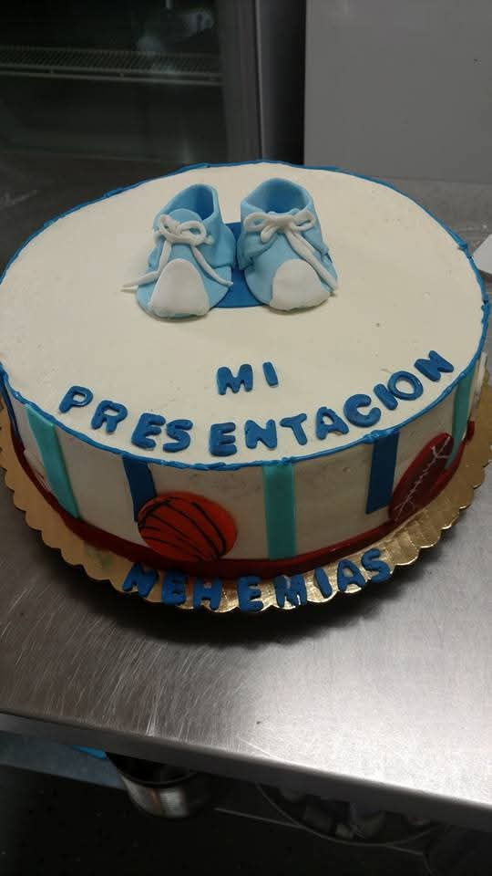 Pastel para ocasión religiosa 18