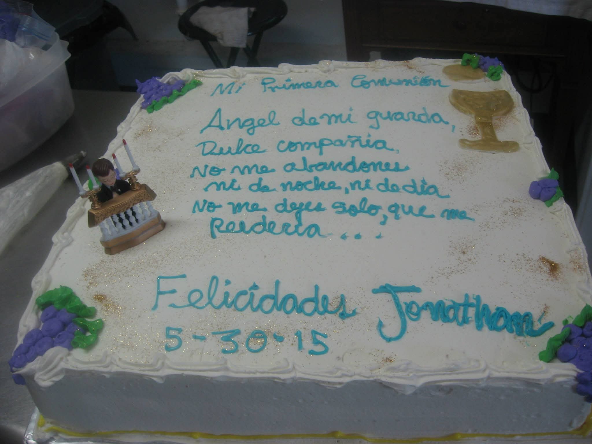 Pastel para ocasión religiosa 25